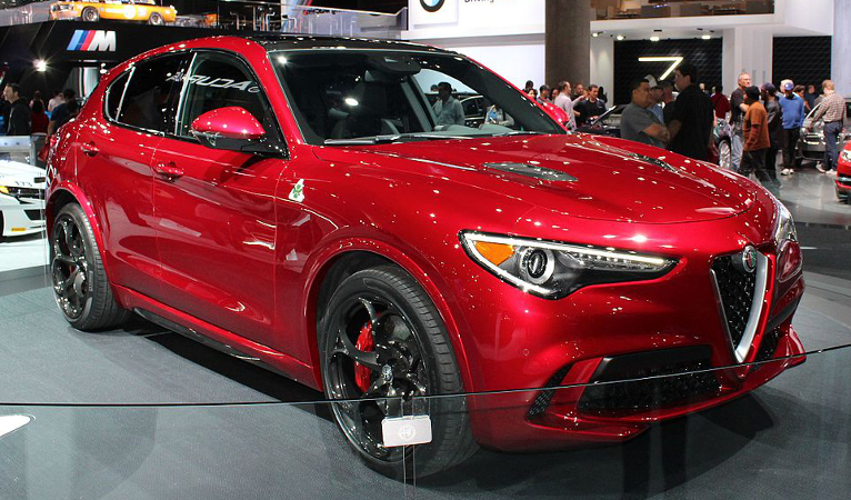 Car: Alfa Romeo Stelvio 2016- 949