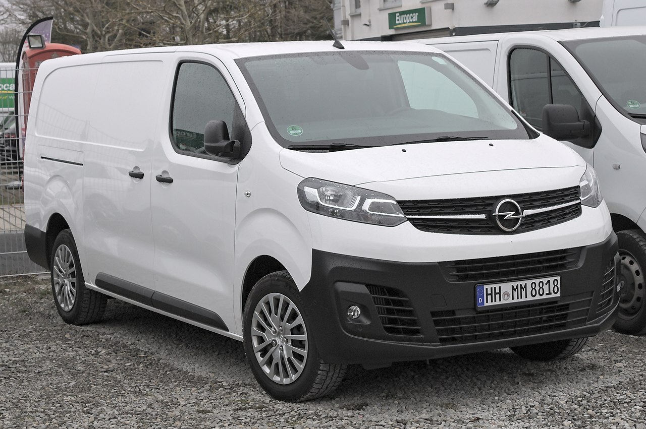Car: Opel Vivaro 2019- C