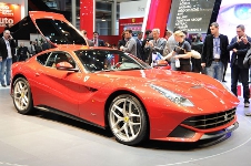 Car: Ferrari F12 2012- F 152