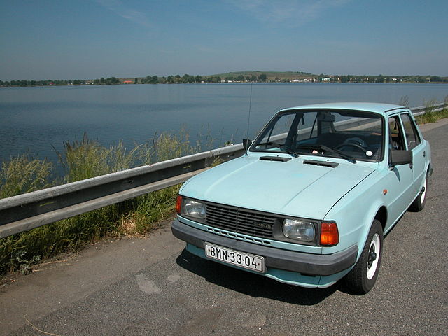 Voertuig: Skoda S 105 *S, *L, S 120* L, *LS, *GLS 1983-1990 744