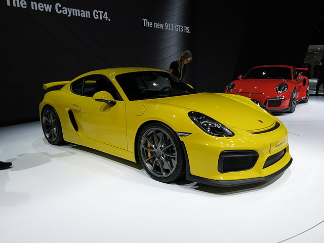 Fahrzeug: Porsche Cayman GT4 2015- 981