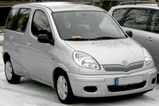 Car: Toyota Yaris Verso 1999-2005 P2