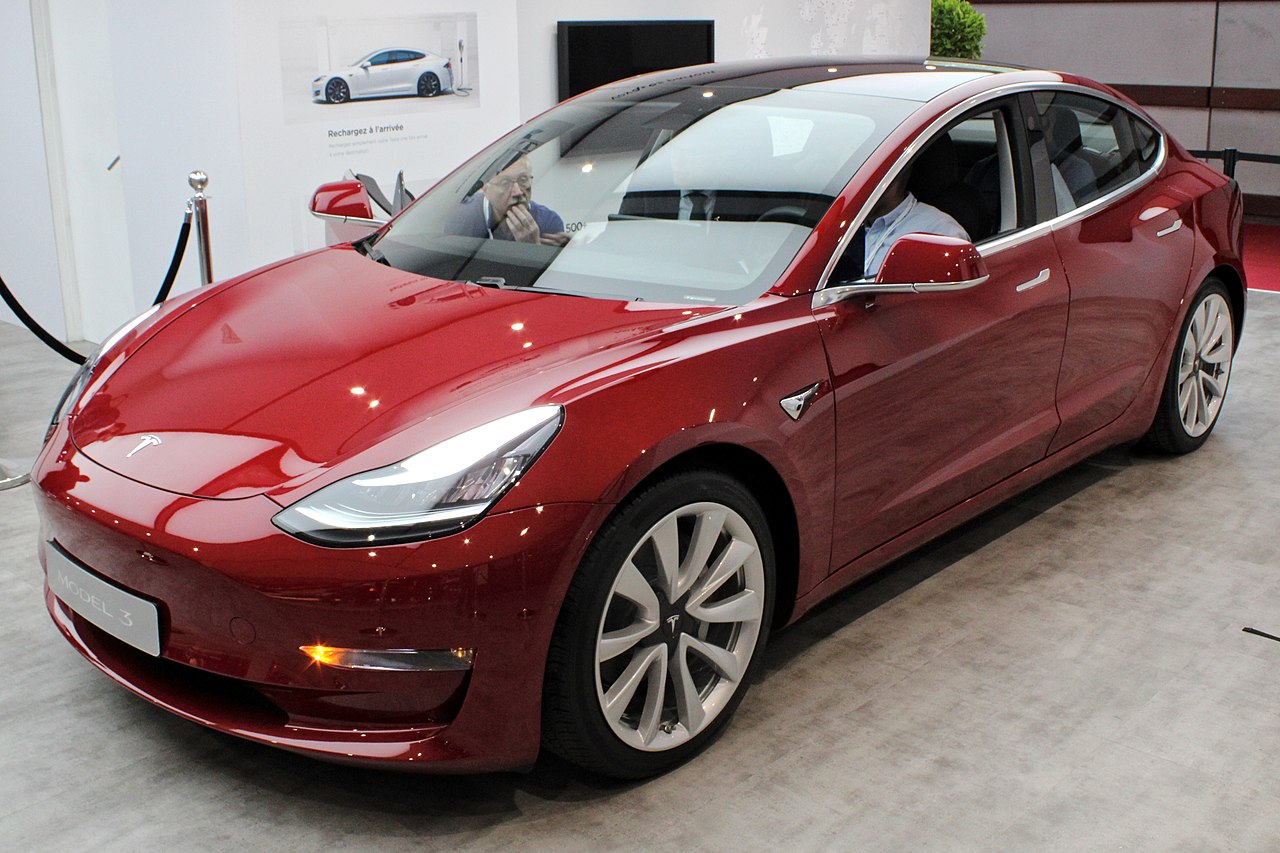 Car: Tesla Model 3 Performance 2017- 003